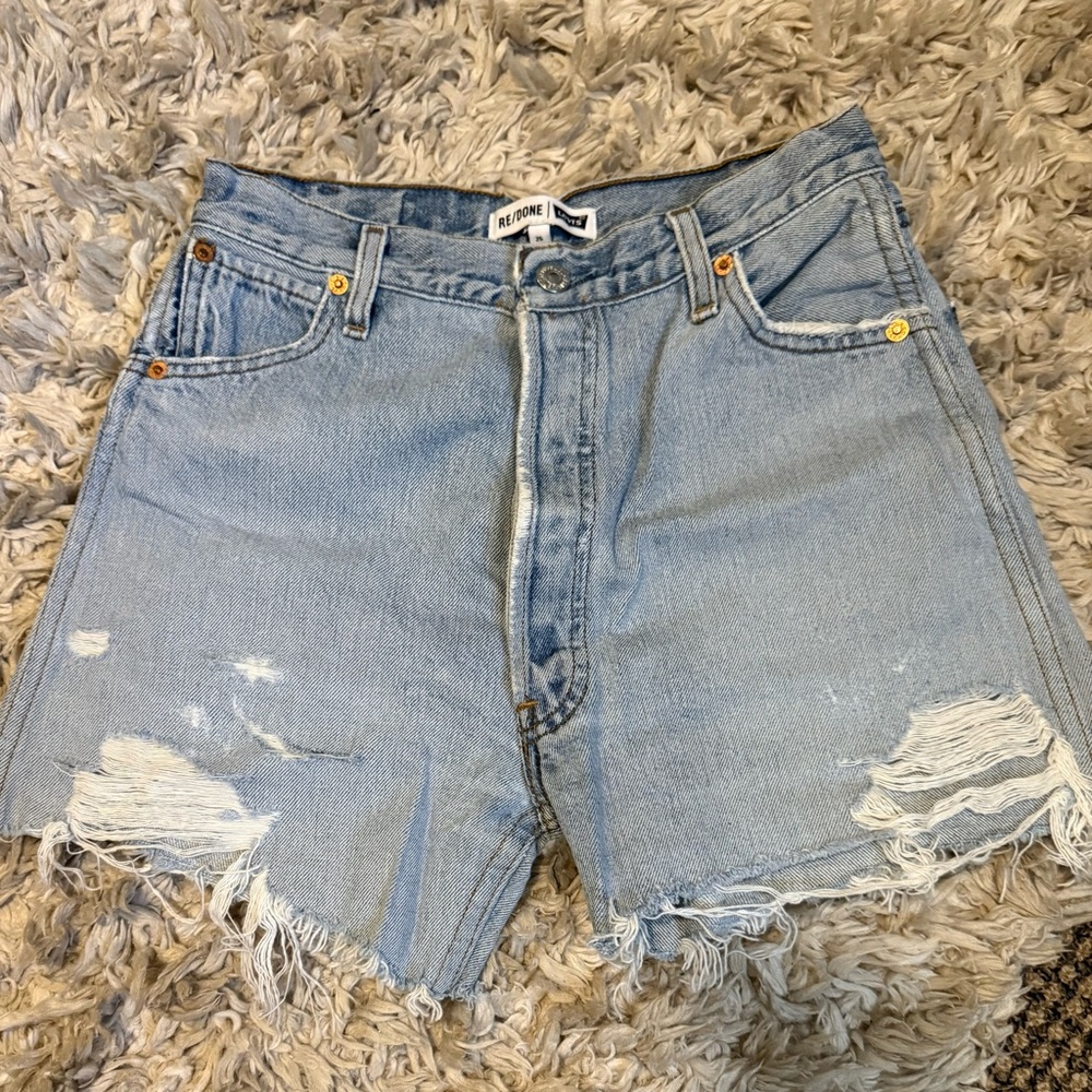 RE/DONE size 25 Levi shorts